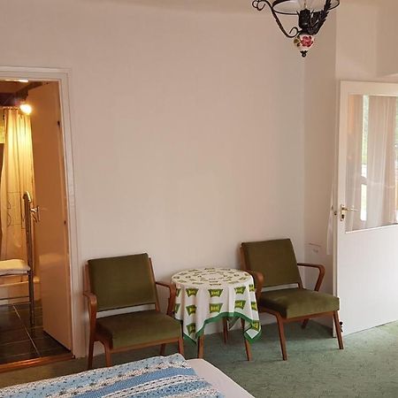 Ferienwohnung Zeller Apartman Visegrád Exterior foto